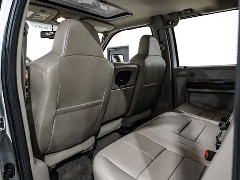 Used 2010 Ford F250 Lariat AWD/4WD image 34