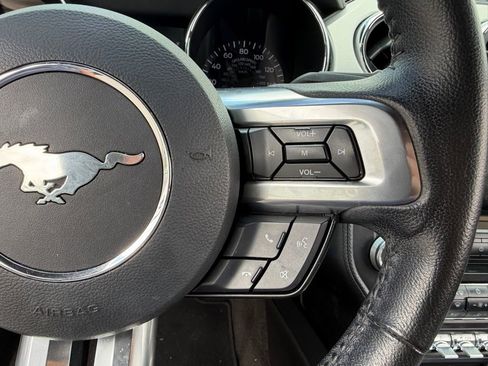 Used 2015 Ford Mustang GT Premium RWD image 25