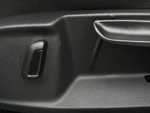 Used 2017 Volkswagen GTI Sport image 36