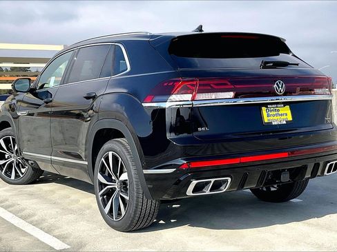 New 2026 Volkswagen Atlas Cross Sport SEL Premium R-Line image 2