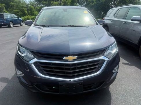 Used 2018 Chevrolet Equinox LT FWD image 2