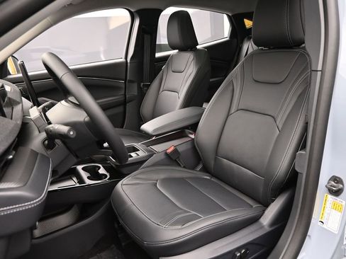 New 2025 Ford Mustang Mach-E Premium image 22