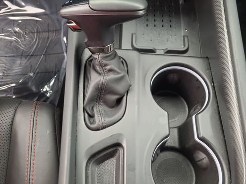 Used 2025 Dodge Durango GT image 25