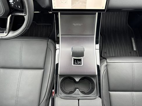 New 2026 Land Rover Range Rover Velar Belgravia AWD/4WD image 23