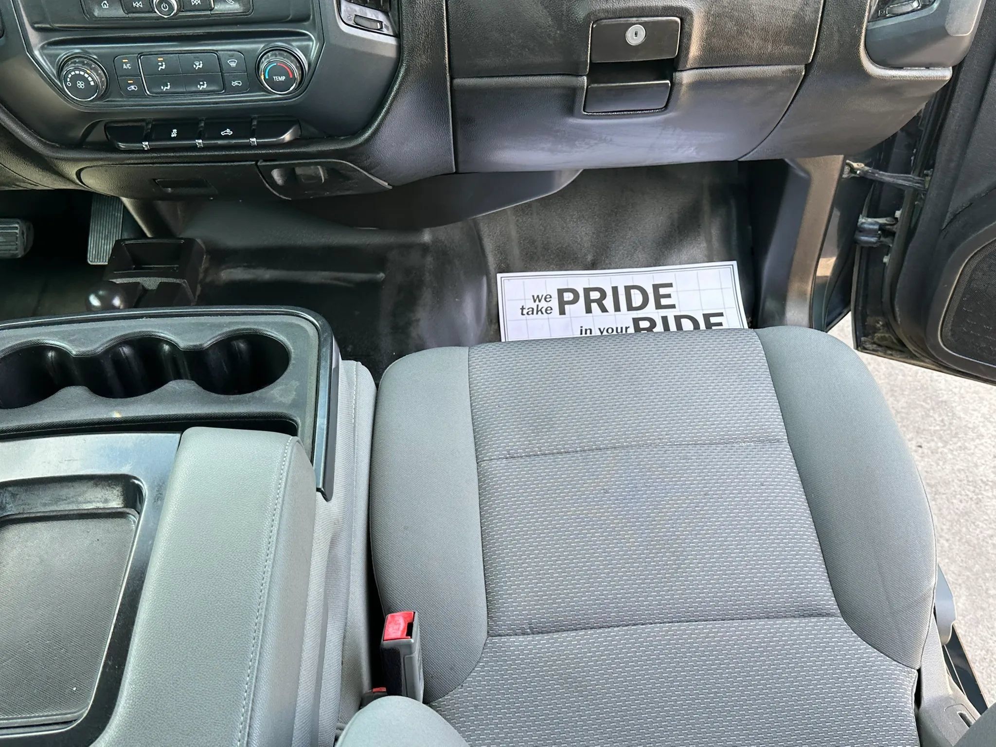 Used 2018 Chevrolet Silverado 2500 W/T AWD/4WD image 13