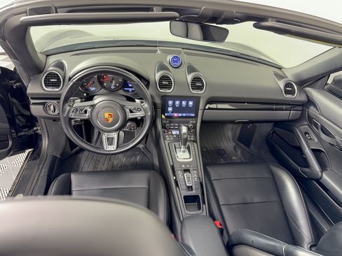 Certified 2021 Porsche 718 Boxster RWD image 17