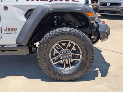New 2026 Jeep Gladiator Mojave AWD/4WD image 11