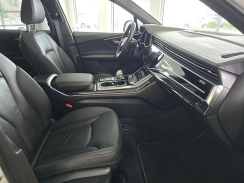 Used 2025 Audi Q7 3.0T Premium Plus image 48