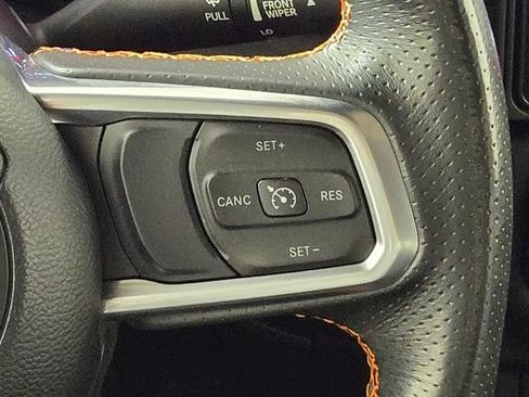 Used 2022 Jeep Gladiator Mojave w/ LED Lighting Group AWD/4WD image 27