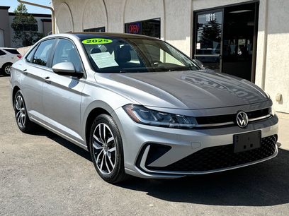 Used 2025 Volkswagen Jetta SE