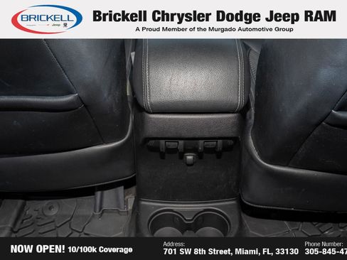 Used 2016 Jeep Wrangler Unlimited Sahara image 18