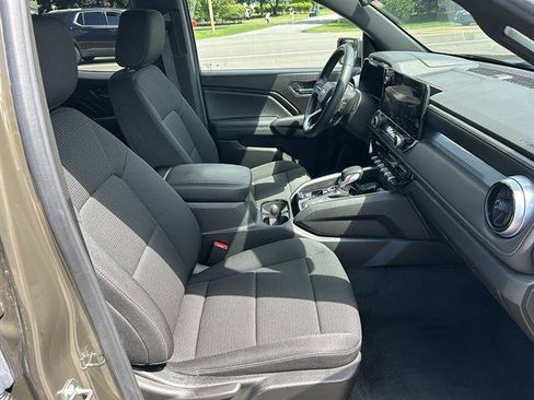 Certified 2023 Chevrolet Colorado LT AWD/4WD image 30