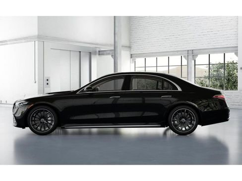 New 2026 Mercedes-Benz S 580 4MATIC Sedan image 34