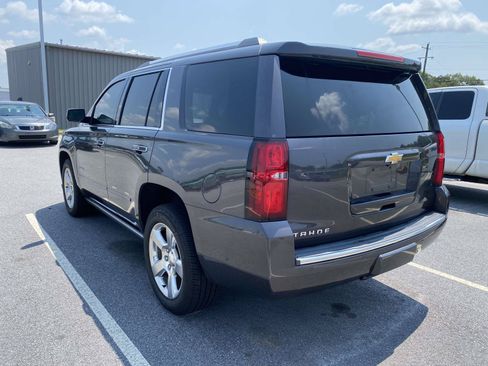 Used 2017 Chevrolet Tahoe Premier RWD image 5