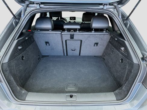 Used 2018 Audi A3 e-tron Premium image 18