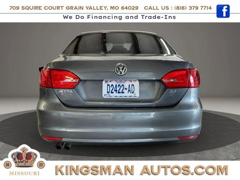 Used 2012 Volkswagen Jetta SE FWD image 5