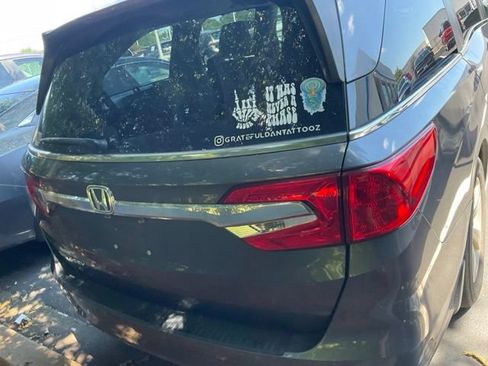 Used 2019 Honda Odyssey EX image 8