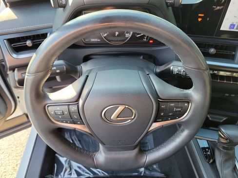 Used 2023 Lexus UX 250h FWD w/ Accessory Package (Z2) image 22