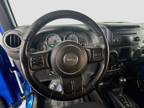 Used 2016 Jeep Wrangler Sport AWD/4WD image 13