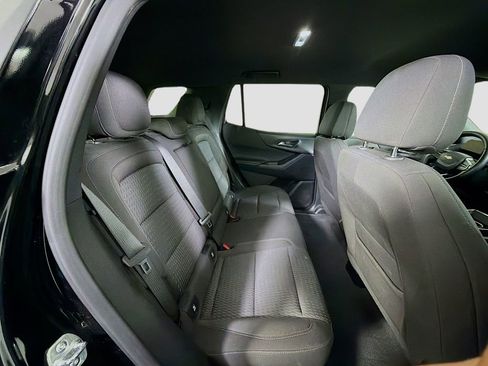 Used 2025 Chevrolet Equinox LT image 29