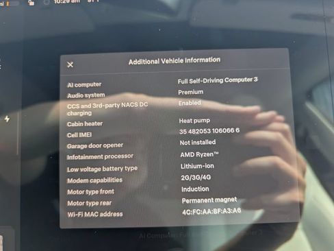 Used 2023 Tesla Model Y Long Range AWD/4WD image 28