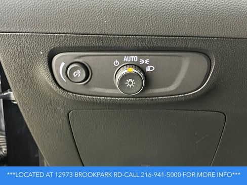 Used 2024 Buick Encore GX Avenir w/ Avenir Convenience Package FWD image 10