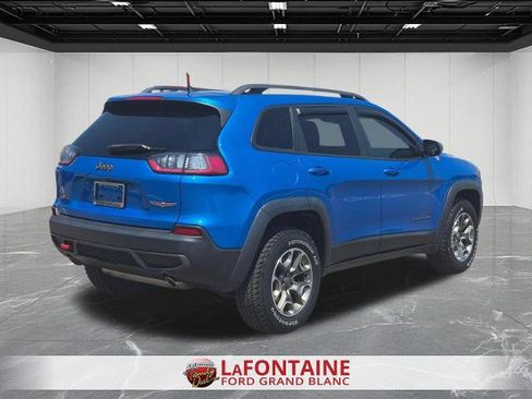 Used 2020 Jeep Cherokee Trailhawk AWD/4WD image 5