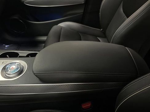 Used 2025 Genesis GV70 2.5T w/ Sport Prestige Package image 22