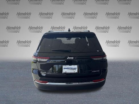 Used 2025 Jeep Grand Cherokee Limited AWD/4WD image 8
