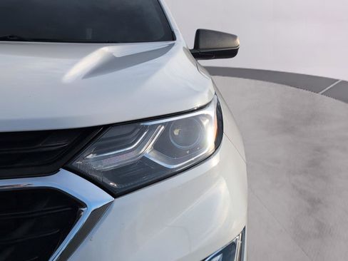 Used 2018 Chevrolet Equinox LS image 9