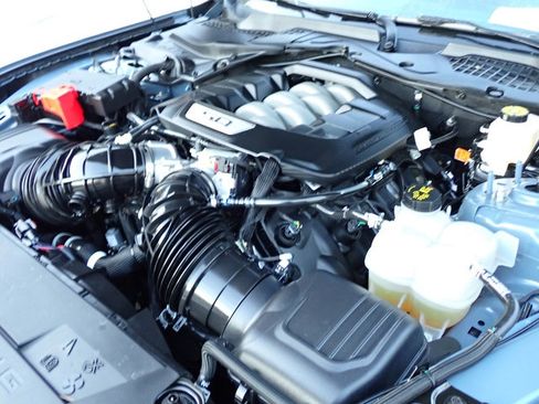 Used 2025 Ford Mustang GT Premium image 30