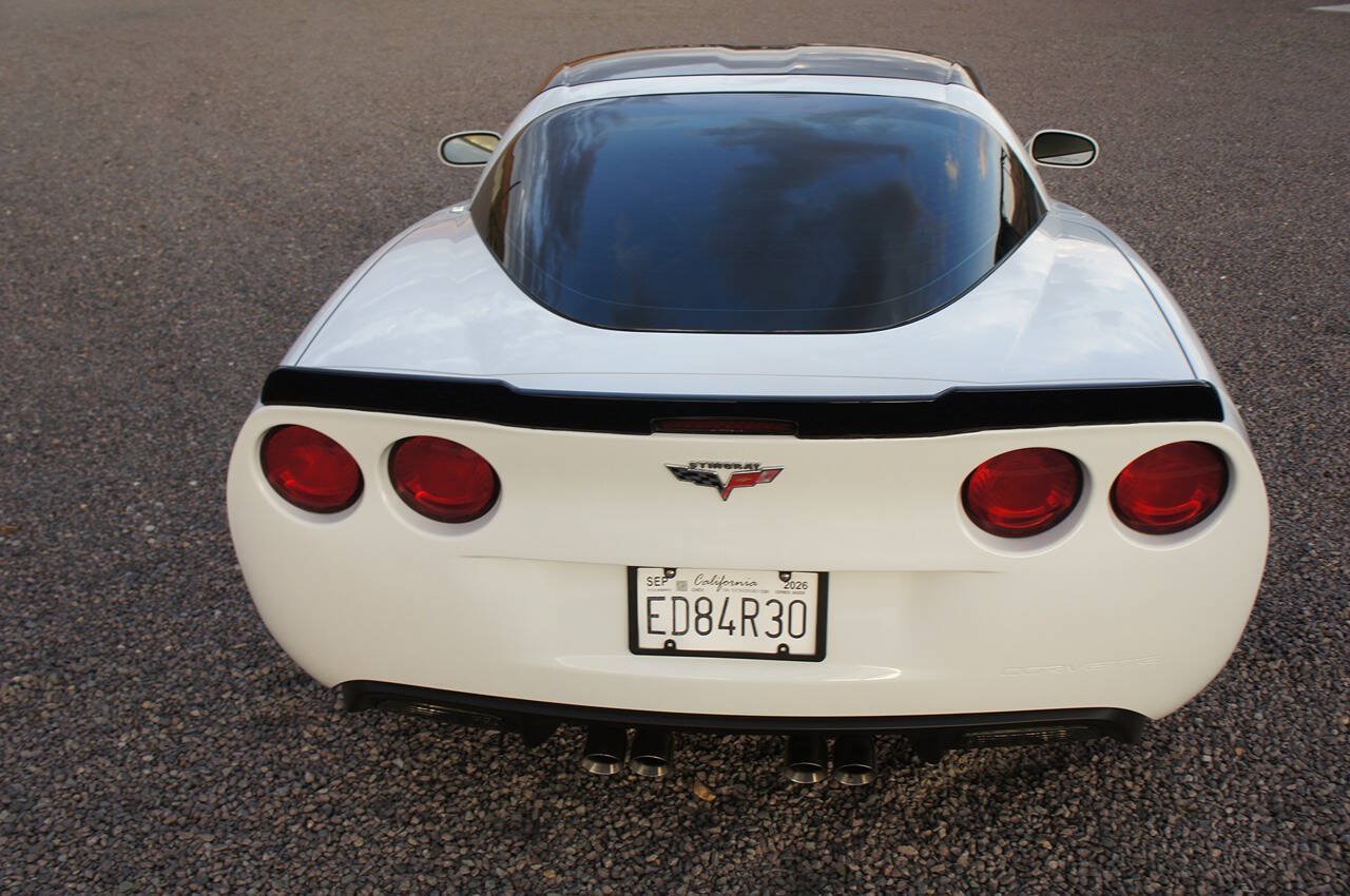 Used 2011 Chevrolet Corvette Coupe w/ 1LT RWD image 43