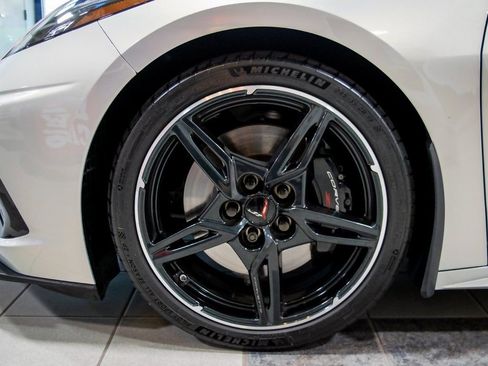 Used 2021 Chevrolet Corvette Stingray Preferred Cpe w/ Z51 Performance Package image 15