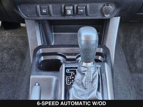 Used 2021 Toyota Tacoma SR5 image 21