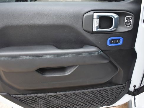 Used 2021 Jeep Wrangler Unlimited Rubicon 4xe w/ Cold Weather Group image 14