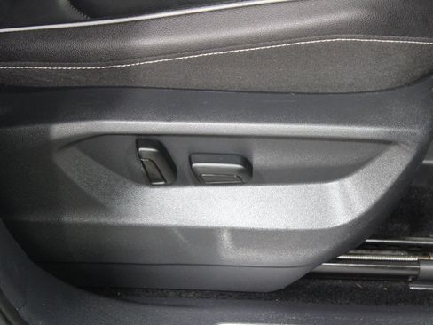 Used 2021 Volkswagen Tiguan SEL Premium R-Line image 27