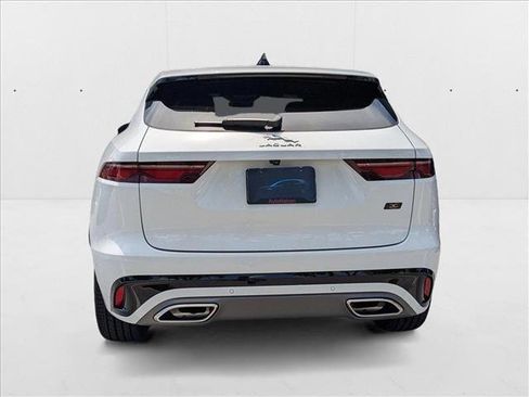 New 2026 Jaguar F-PACE R-Dynamic S image 8