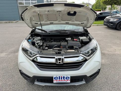 Used 2017 Honda CR-V LX image 9