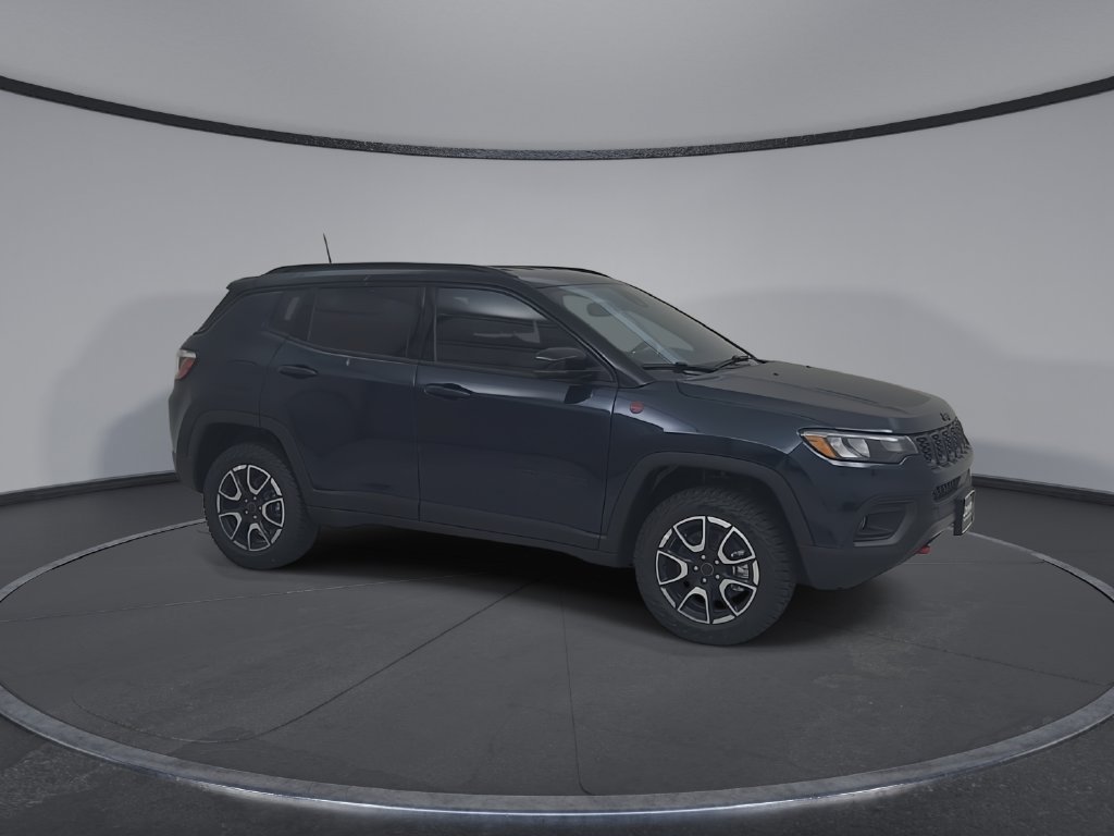 New 2026 Jeep Compass Trailhawk AWD/4WD image 2