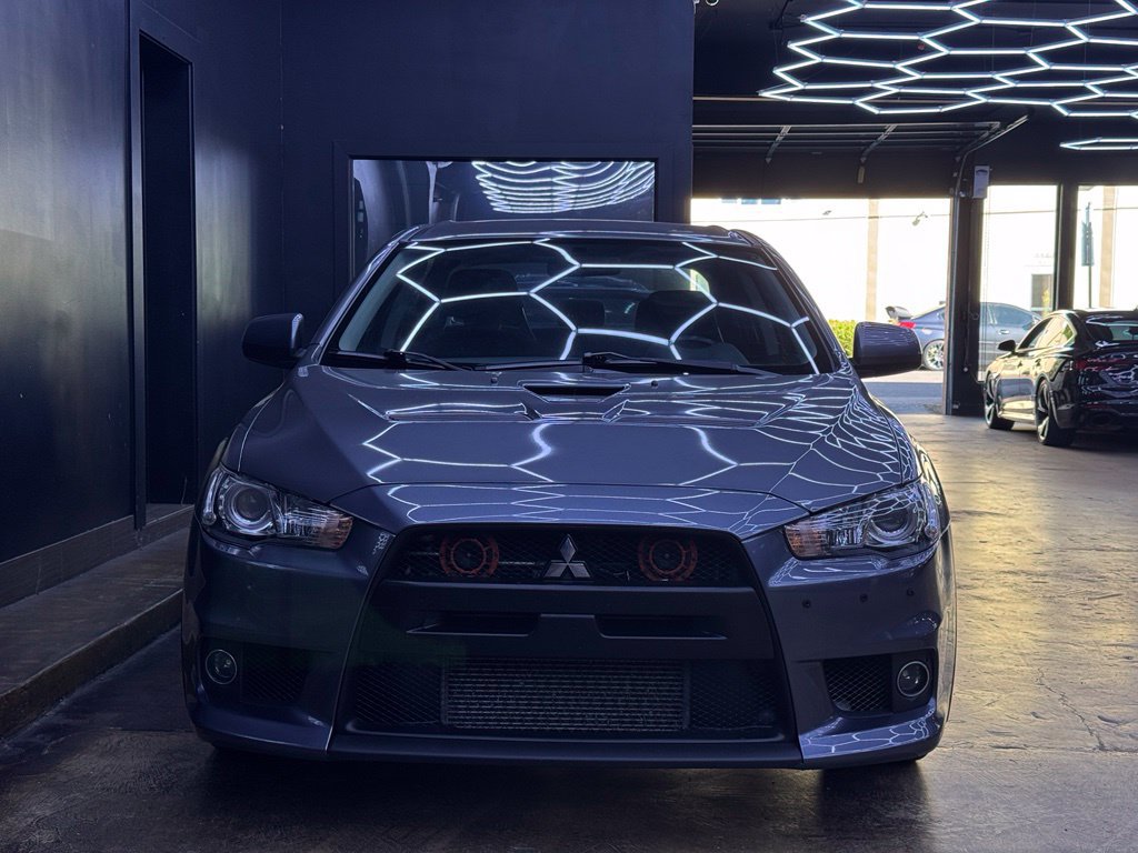Used 2010 Mitsubishi Lancer Evolution SE AWD/4WD image 2