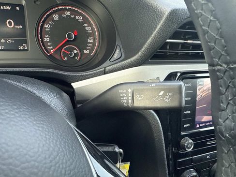 Certified 2021 Volkswagen Passat 2.0T S image 27