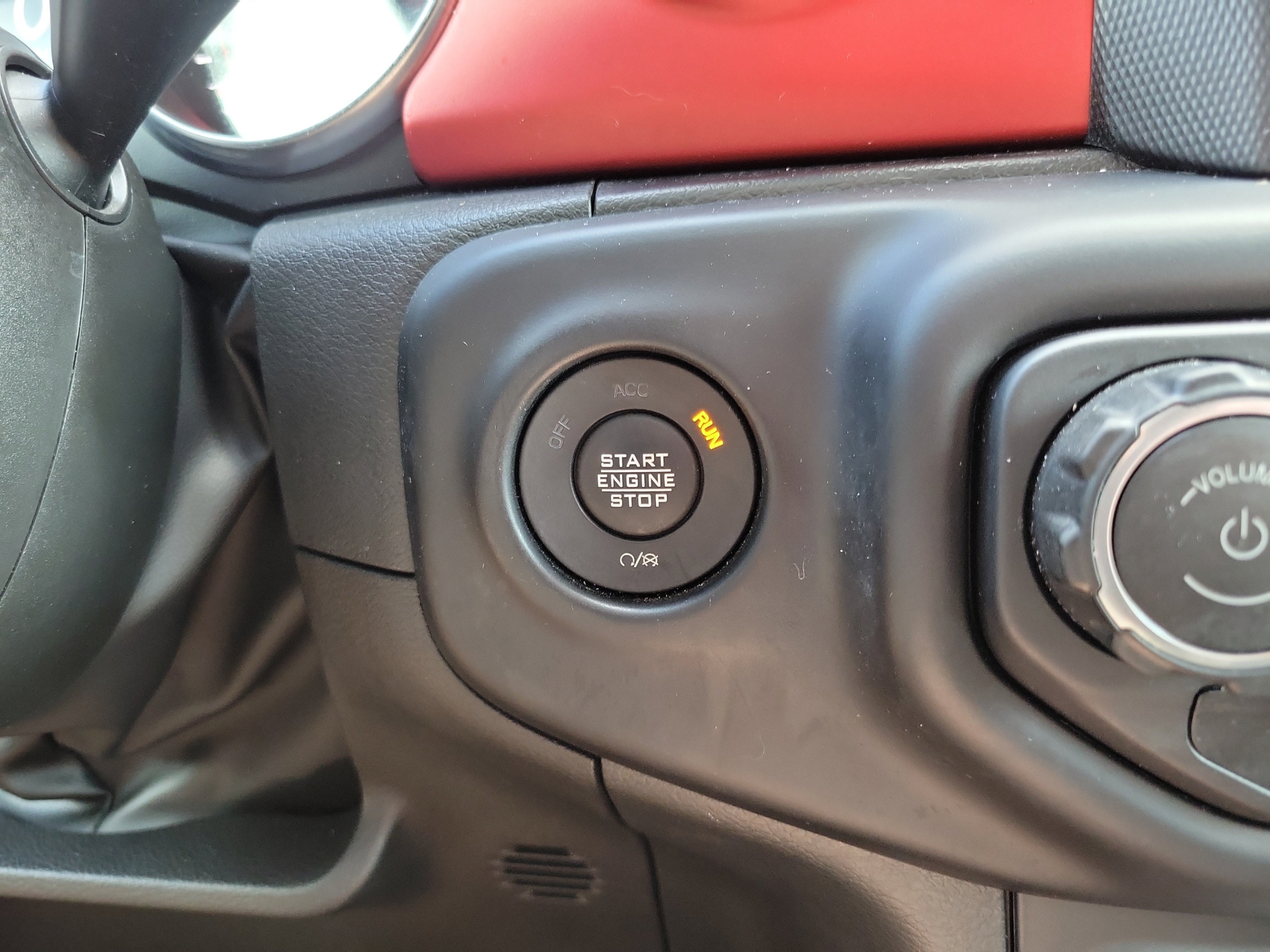 Used 2022 Jeep Wrangler Unlimited Rubicon w/ LED Lighting Group AWD/4WD image 27
