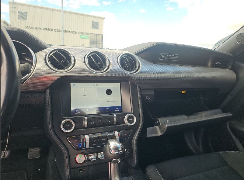 Used 2020 Ford Mustang GT RWD image 6