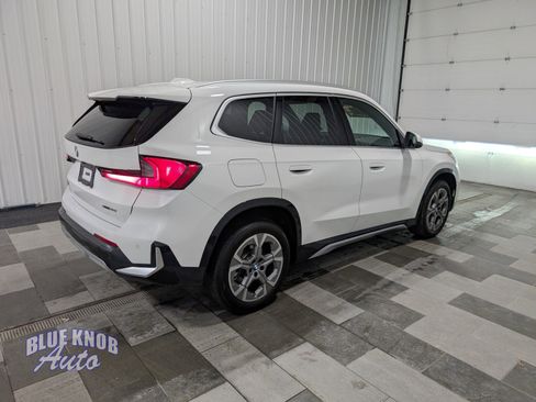 Used 2025 BMW X1 xDrive28i image 4
