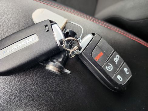 Used 2025 Dodge Durango R/T w/ Blacktop Package AWD/4WD image 30