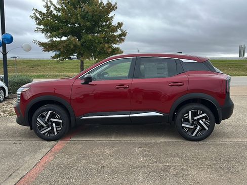 New 2026 Nissan Kicks SV image 5