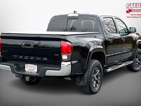 Used 2020 Toyota Tacoma SR5 image 6