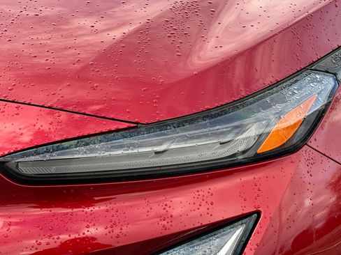 Used 2022 Chevrolet Bolt EUV Premier w/ Sun & Sound Package image 52