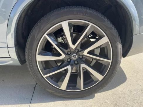 Used 2023 Volvo XC90 B6 Plus w/ Protection Package Premier AWD/4WD image 17