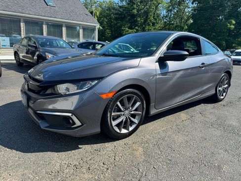 Used 2019 Honda Civic EX image 3